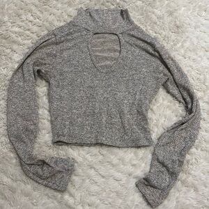 🔥5/$25🔥 Women’s Turtle Neck Key Hole Cropped Long sleeve Top